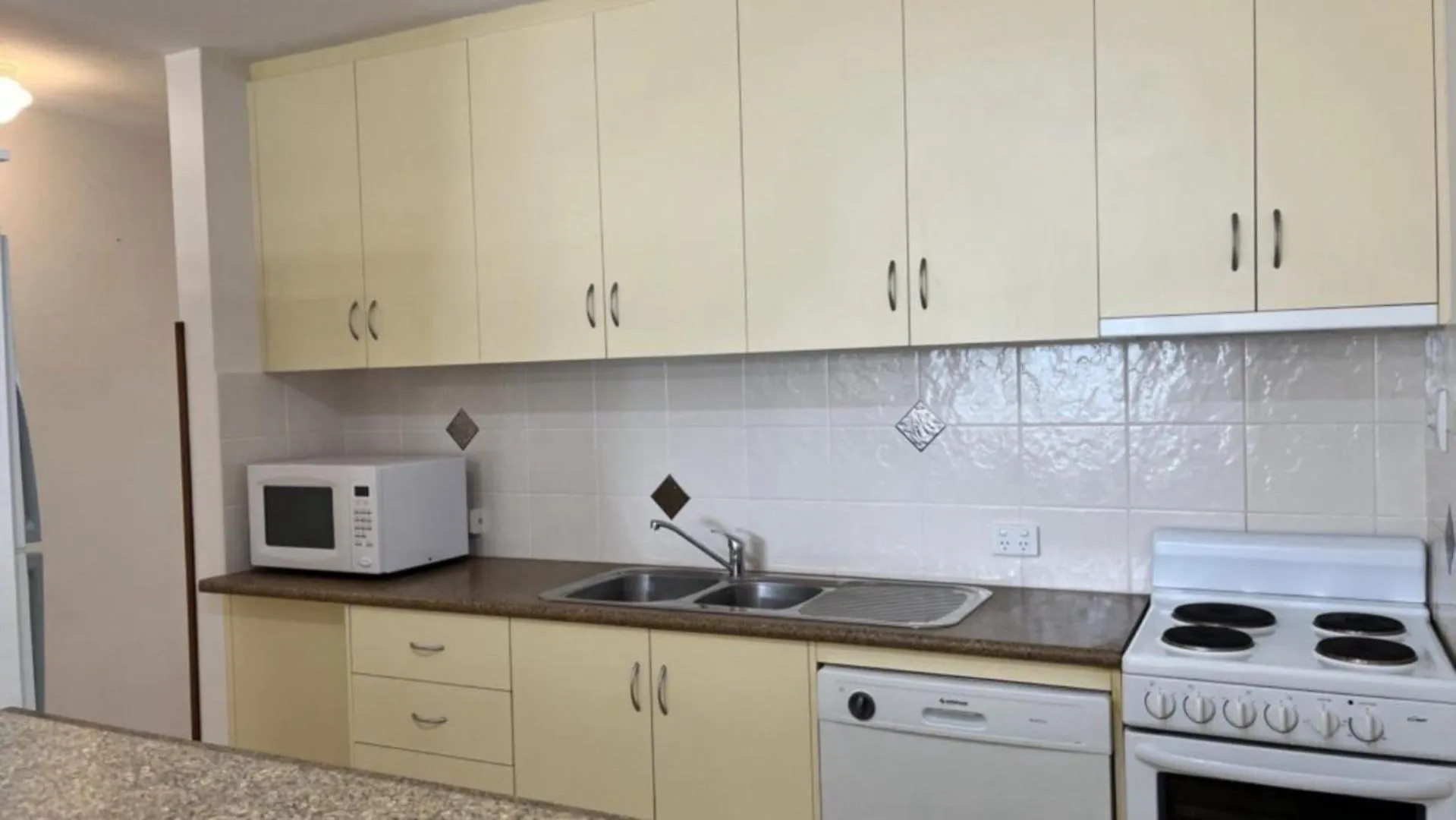 Apartament #3 Dulkara, No Roads To Cross To Kings Beach Caloundra